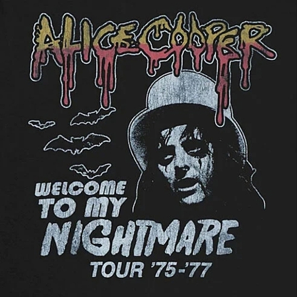 Distressed Alice Cooper Triangle Bats Black Shirt - Picture 3 of 3